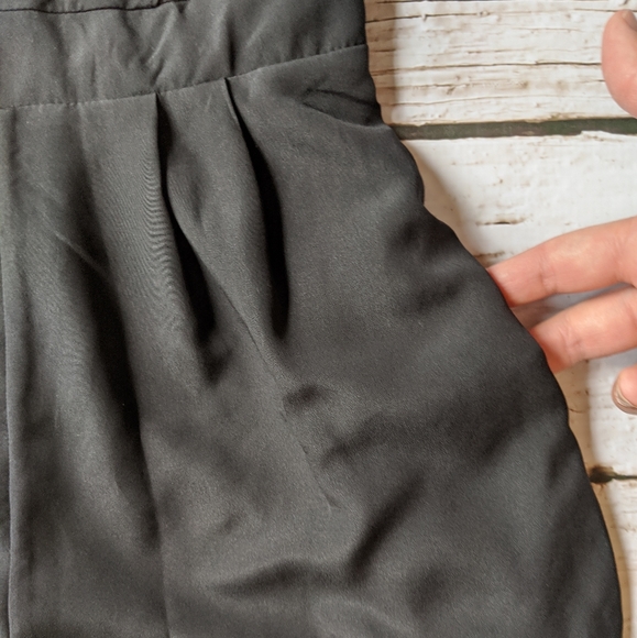 Express Romper - Picture 4 of 5